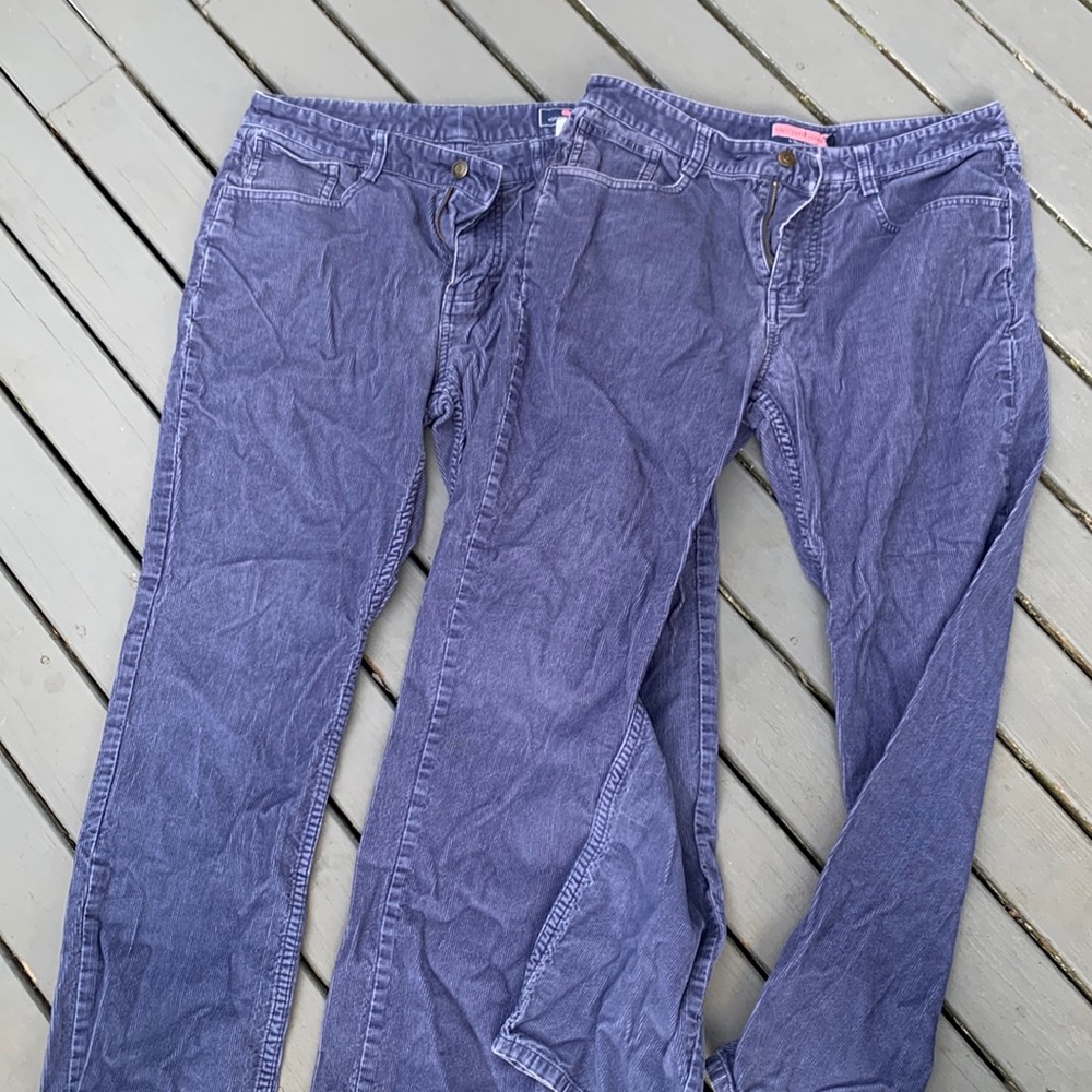 Vineyard vines navy blue corduroy pants